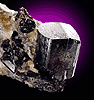 Mineral specimen: Schorl, doubly terminated, in Albite from Harvard Quarry, Greenwood, Maine.